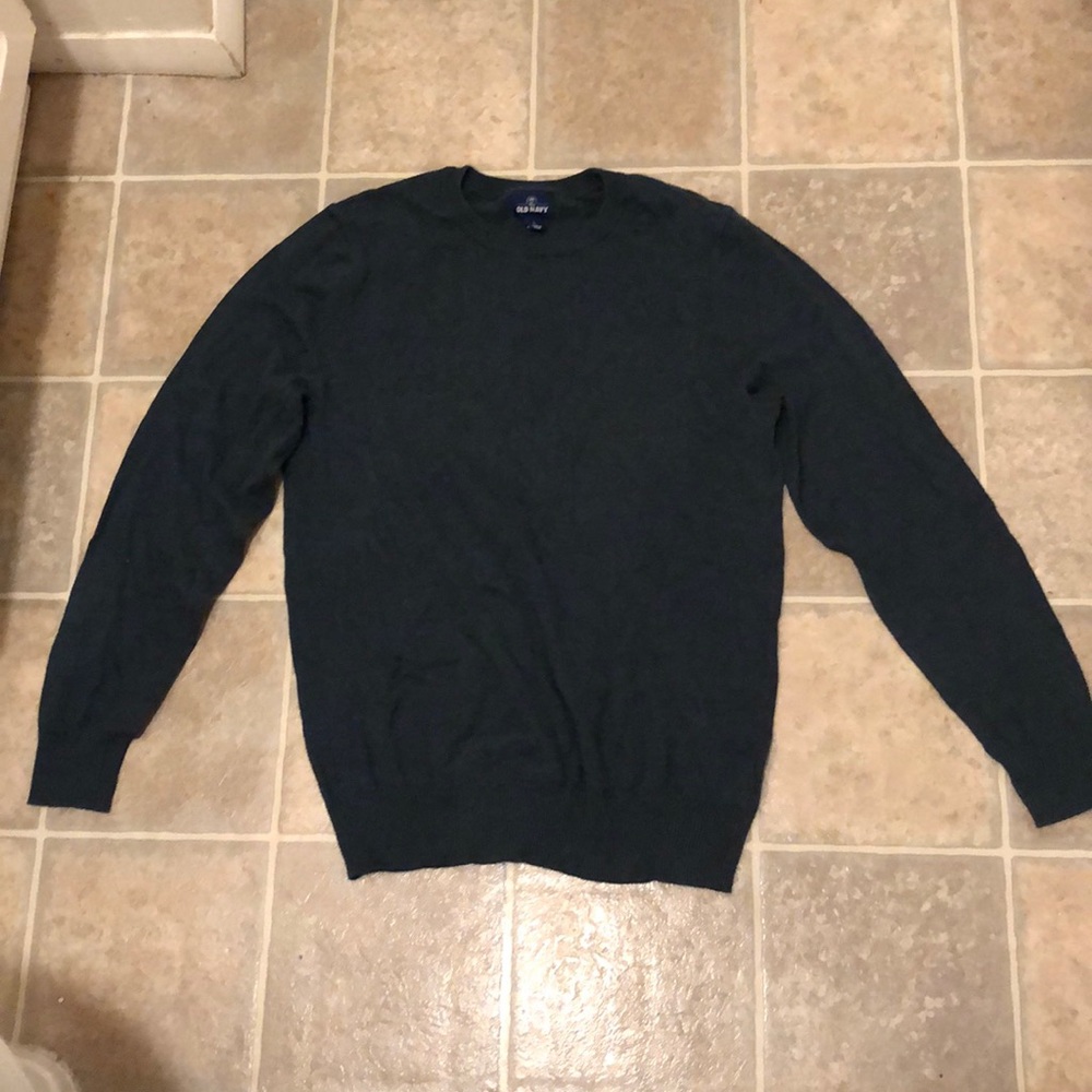 Men’s old navy small sweater